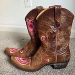 Old Gringo  Women’s Boots with Pink Flowers  Photo 2