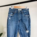 Abercrombie & Fitch  High Rise Curve Love Mom Jean Size 0 Short Photo 3