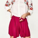 ZARA Basic Pink Pleated Shorts - S Photo 3