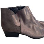 Qupid Booties Ankle Boots Shoes Inside Zip 1.5" heel Metallic Look NEW Size 7 Photo 2