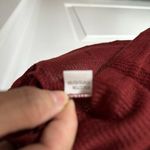 Unbranded Cotton PolyesterWaffle Knit Cold Shoulder 1/4 Zip EUC Size Medium Red Photo 6