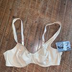Dominique Apparel nude seamless push up 36B bra Size undefined Photo 1