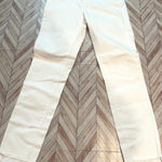 Just Black Womens Size 26 White High Rise Frayed Hem Cropped Jeans Photo 0