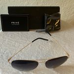 Privé: Gold Tone “The Ace” Aviator Sunglasses Photo 11