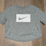 Nike  Gray & White Cropped T-Shirt - Size Medium Photo 0