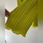 Akira Yellow Green Button Down Long Sleeve Stretchy Pleated Top Photo 2