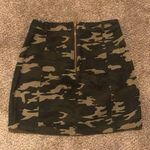 Women’s Camouflage Skirt Photo 2