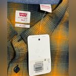 Levi's ‎ button down shirt Photo 2