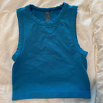 Aritzia  tank top Photo 0
