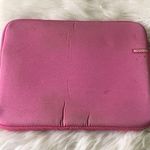 ⭐️ Incase pink laptop case Photo 0