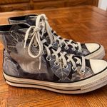 Converse Chuck Tayloe tropical leaf print high tops size 8.5 Photo 1