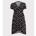 Torrid  Black‎ White Plaid Challis Short Sleeve Midi Shirt Dress Size 1X Pockets Photo 4