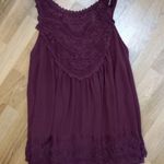 Giddy Up Glamour  M Sleeveless Cutwork Lace Front Layered Swing Top in Maroon Photo 0