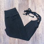 SO High-Rise Yoga Leggings Photo 0