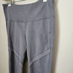 Old Navy Leggings Active Gray Mesh Athletic Athleisure Neutral Casual Comfy Photo 1