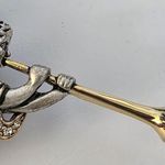 Vintage Angel Blowing Horn Brooch Pin Gold Photo 2