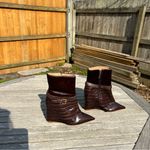 Schutz NWOB Jorian Womens Brown Crocodile Embossed Leather Wedge Bootie Size 10 Photo 2