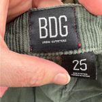 BDG  Urban Outfitters Green Corduroy Mom High Rise Pants Womens 25 Fall Preppy Photo 6