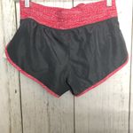 SO  Athletic Juniors Shorts Sz S Photo 9