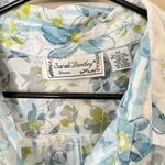 The Sarah Bentley Women’s 2X Button Down Blouse Floral Blue & White Size XXL Photo 4