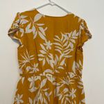 Old Navy Waist Defined V-Neck Dress Mustard Yellow White Floral Cap Sleeve Knee Photo 11