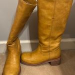 Amazon Boots Photo 1