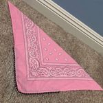 David & Young Pink bedazzled bandanas Photo 0