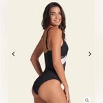Leonisa  Contrast Detail One Piece Swimsuit with‎ Slimming Compression Size S Photo 10