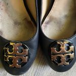 Tory Burch Black Leather Flats with Gold Logo Photo 10
