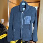 Abercrombie & Fitch  Soft A&F Leather Trim Sherpa Fleece Jacket Size Small Photo 3