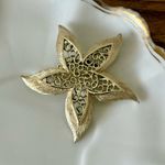 Gerry’s Starfish Brooch Costume Jewelry Pin Gold Photo 1