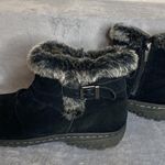 Khombu  Women's All-Weather Lindsey Suede Boots Size 9 Photo 3