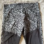 Lululemon Hot to Street Leggings Sz 10 Photo 6
