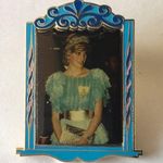 200? MBI Diana Wearing Stylish Party Dress Pin Photo 0