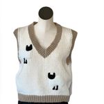 NWT Luna Ivy Chunky V Neck Sheep Embroidered Sweater Vest Tan Photo 2