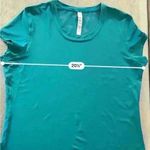 Under Armour  Heat Gear Fitted Women's Top (197) Photo 8