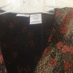 East 5th FINAL MARKDOWN Ladies  Top Petite Extra Large Photo 3