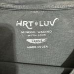 Hrt & Luv T Photo 2