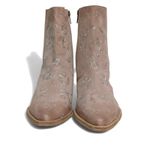 Free People  NWT Bowers Embroidered Boots Size 9 Perfect Pink Casual Western Chic Photo 2