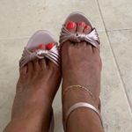 Chinese Laundry  satin heels size 8 1/2 Photo 0