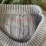 Boutique  Sweater Cropped Photo 1