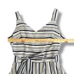 Elle Women’s Striped Jumpsuit L Navy White Belted Wide Leg Cropped Summer Outfit Photo 3