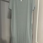 Mint Julep Tshirt dress sage green Photo 0