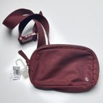 Gap Maroon Lightweight Athleisure Crossbody Bag NWT Photo 0