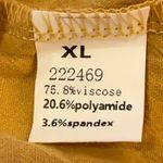 Flamingo Women’s Gold Collared V-Neck Casual Blouse Size XL New! Photo 5