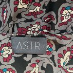 ASTR The Label Gray & Maroon Paisley Floral Print Blouse Photo 8