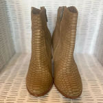 Joie ‎ Snakeskin boots size 7.5 Photo 2