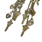 NWT 4" Light Gold Tone Key and Heart Locket Chain Dangle Earrings Photo 2