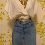 Love Tree Elastic Waistband Cropped Shirt in White size M Photo 8