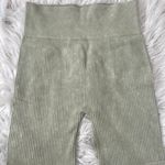 Aura Active Set Photo 2